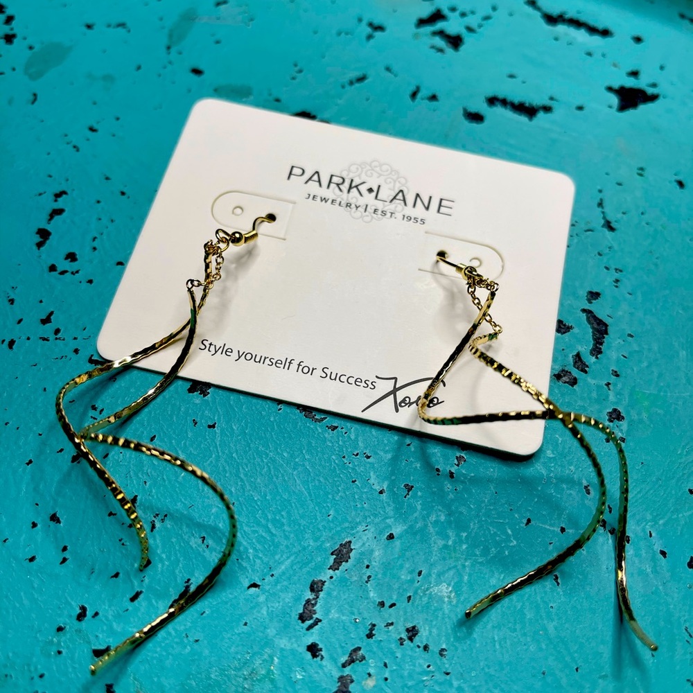 Park Lane Whisper Earrings. NIB